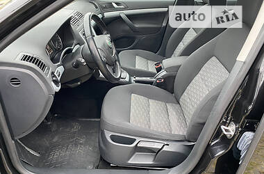 Универсал Skoda Octavia 2011 в 