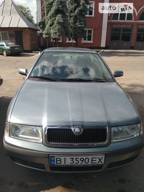 Лифтбек Skoda Octavia 2002 в Лубнах