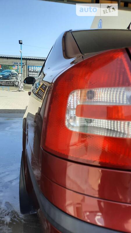 Ліфтбек Skoda Octavia 2004 в Новояворівську фото 5 Ліфтбек Skoda Octavia 2004 в Новояворівську