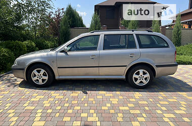 Универсал Skoda Octavia 2008 в Днепре