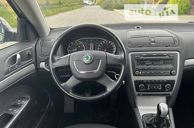 Универсал Skoda Octavia 2009 в Луцке