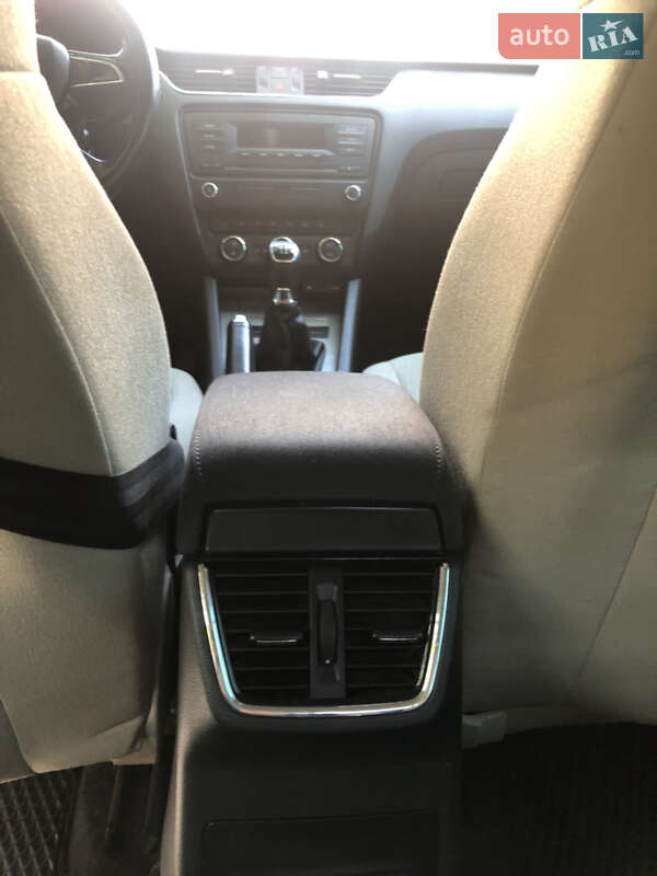 Универсал Skoda Octavia 2013 в Харькове