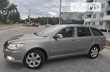 Универсал Skoda Octavia 2010 в Львове