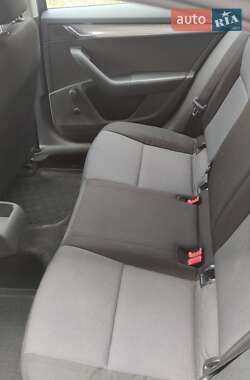 Лифтбек Skoda Octavia 2015 в 