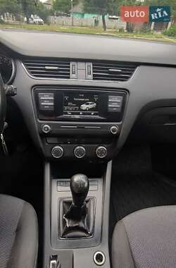Лифтбек Skoda Octavia 2015 в 