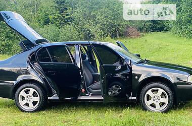 Хэтчбек Skoda Octavia 2004 в 