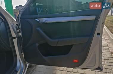 Універсал Skoda Octavia 2013 в Дніпрі