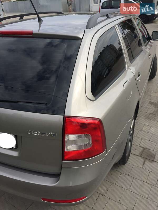 Универсал Skoda Octavia 2012 в Львове