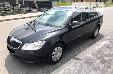 Хэтчбек Skoda Octavia 2010 в 