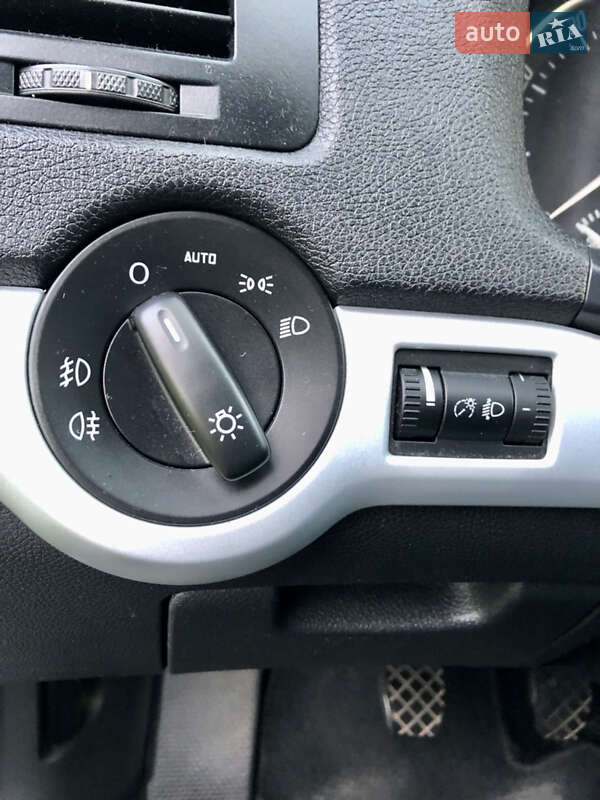 Універсал Skoda Octavia 2009 в Львові