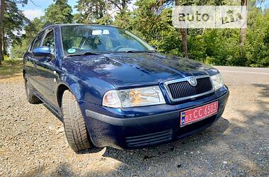 Седан Skoda Octavia 2003 в Луцьку