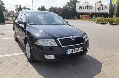Лифтбек Skoda Octavia 2005 в 