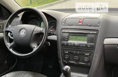 Седан Skoda Octavia 2008 в 
