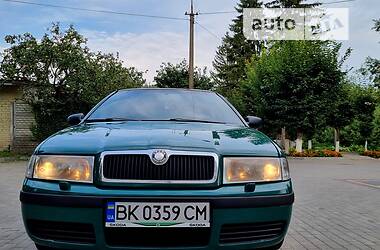 Лифтбек Skoda Octavia 2002 в Луцке