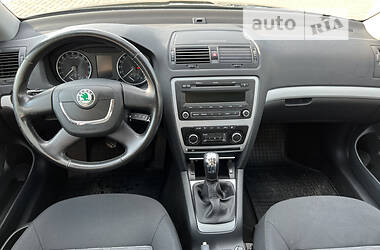 Лифтбек Skoda Octavia 2010 в Черновцах