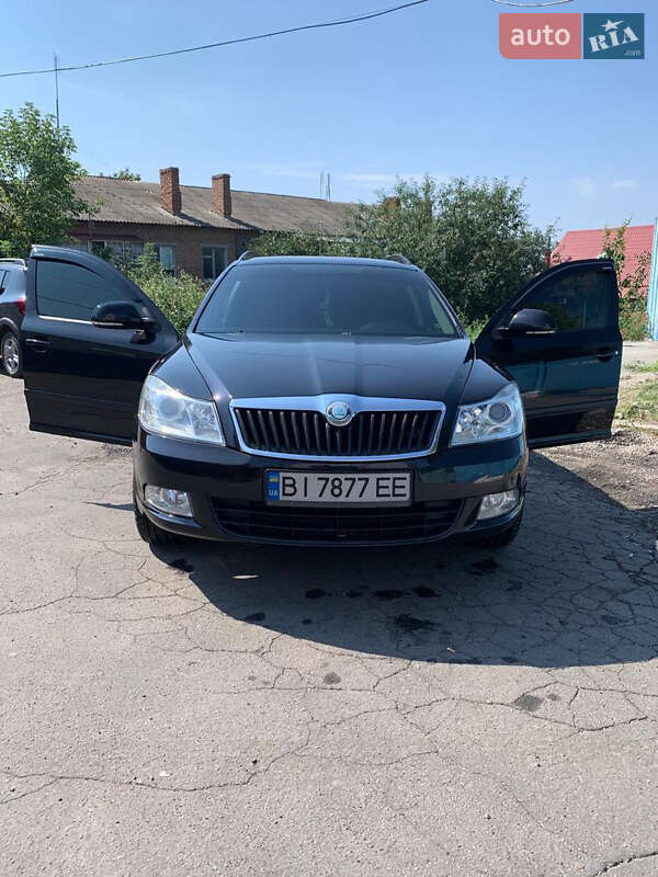 Универсал Skoda Octavia 2012 в 