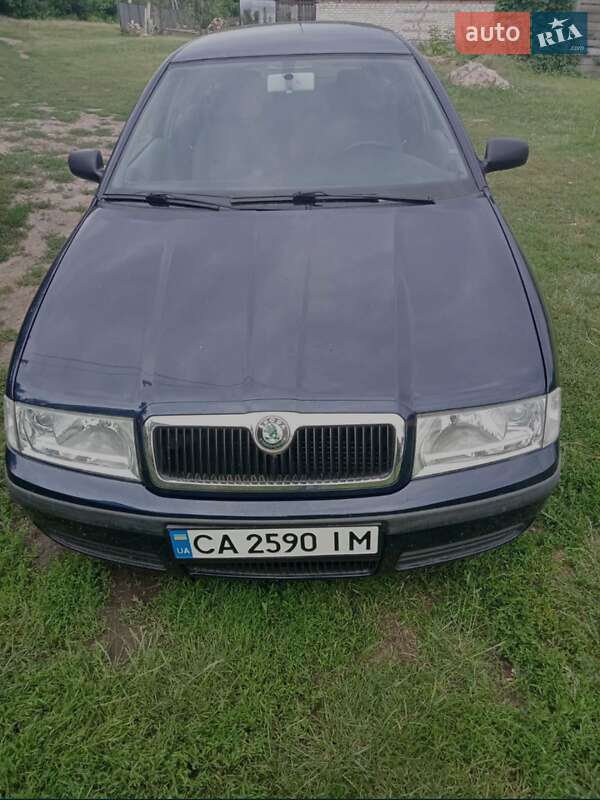 Универсал Skoda Octavia 2001 в 