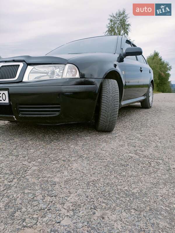 Ліфтбек Skoda Octavia 2004 в Івано-Франківську
