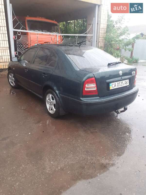 Ліфтбек Skoda Octavia 2002 в Жашківу