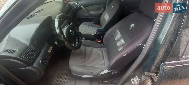 Лифтбек Skoda Octavia 2001 в Бучаче