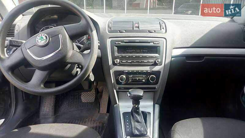 Універсал Skoda Octavia 2012 в Одесі