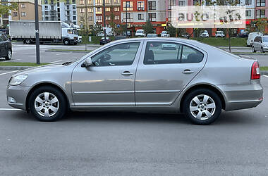 Лифтбек Skoda Octavia 2011 в Ровно