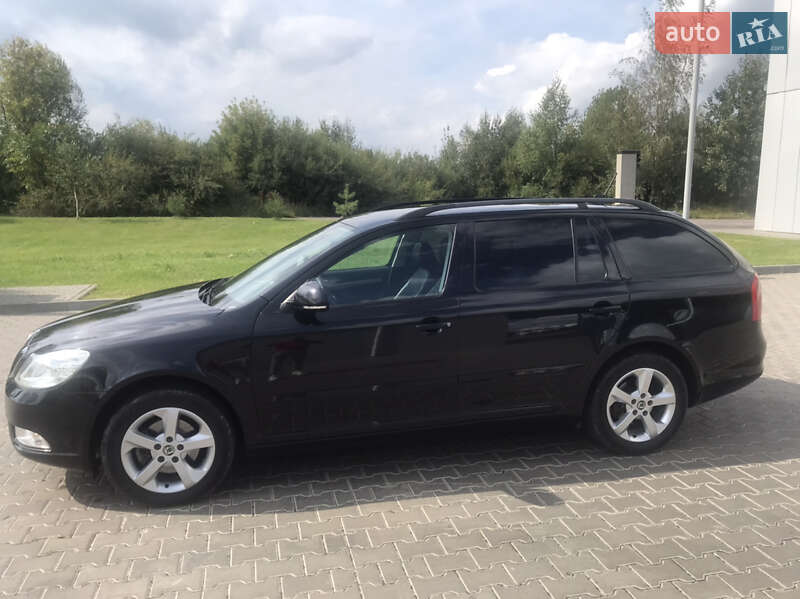 Универсал Skoda Octavia 2010 в Любомле
