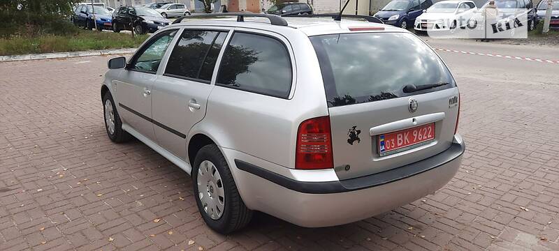 Универсал Skoda Octavia 2003 в Луцке