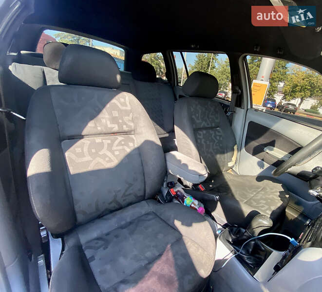 Універсал Skoda Octavia 2000 в Ужгороді