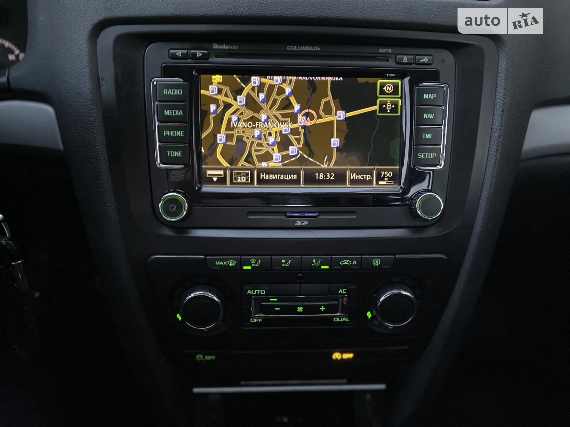 2012 Skoda Octavia - мініатюра 18