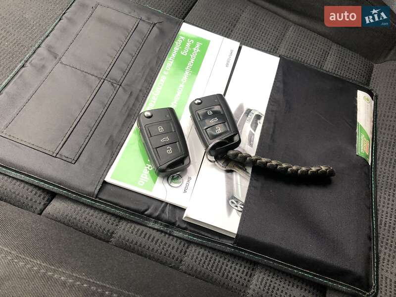 Лифтбек Skoda Octavia 2013 в Харькове