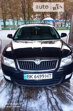 Ліфтбек Skoda Octavia 2009 в Рівному