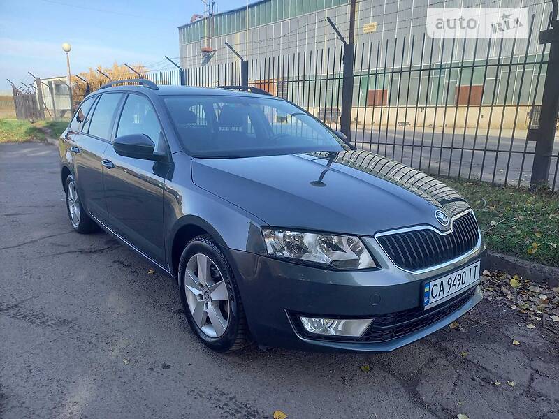 Универсал Skoda Octavia 2014 в Черкассах фото Универсал Skoda Octavia 2014 в Черкассах