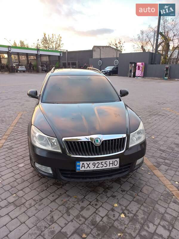 Універсал Skoda Octavia 2011 в Харкові
