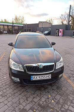 Універсал Skoda Octavia 2011 в Харкові