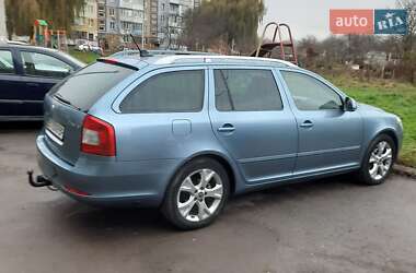 Универсал Skoda Octavia 2011 в 