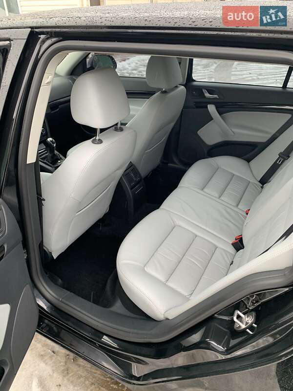 Универсал Skoda Octavia 2011 в Виннице
