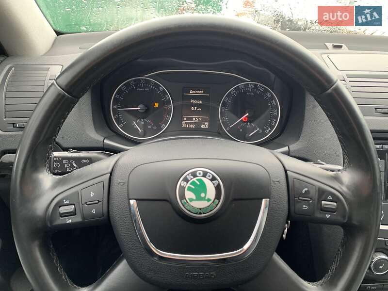 Универсал Skoda Octavia 2011 в Виннице