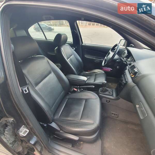 Ліфтбек Skoda Octavia 2003 в Ужгороді