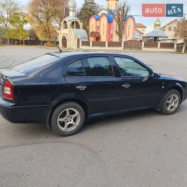 Ліфтбек Skoda Octavia 2003 в Ужгороді