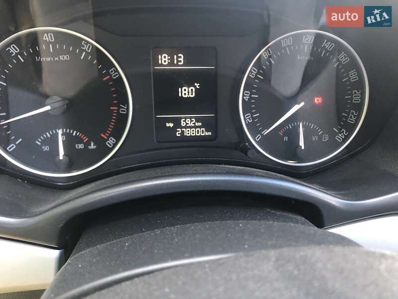 Універсал Skoda Octavia 2011 в Житомирі