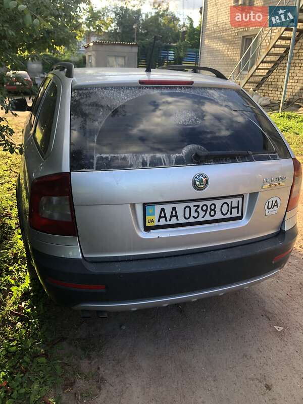 Універсал Skoda Octavia 2011 в Житомирі