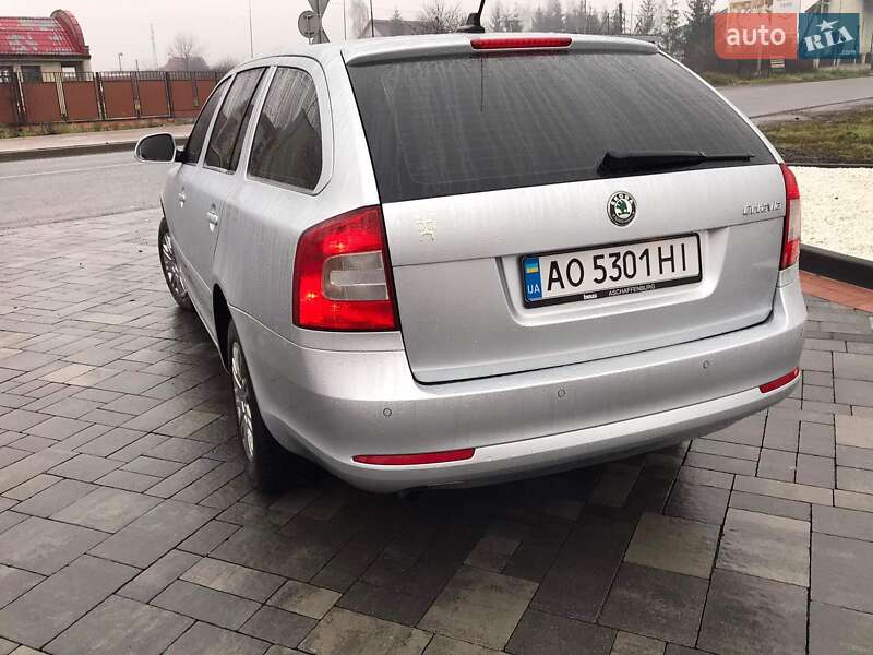Універсал Skoda Octavia 2010 в Хусті