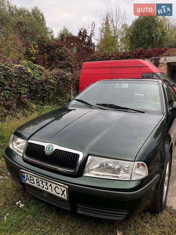 Ліфтбек Skoda Octavia 2002 в Вінниці