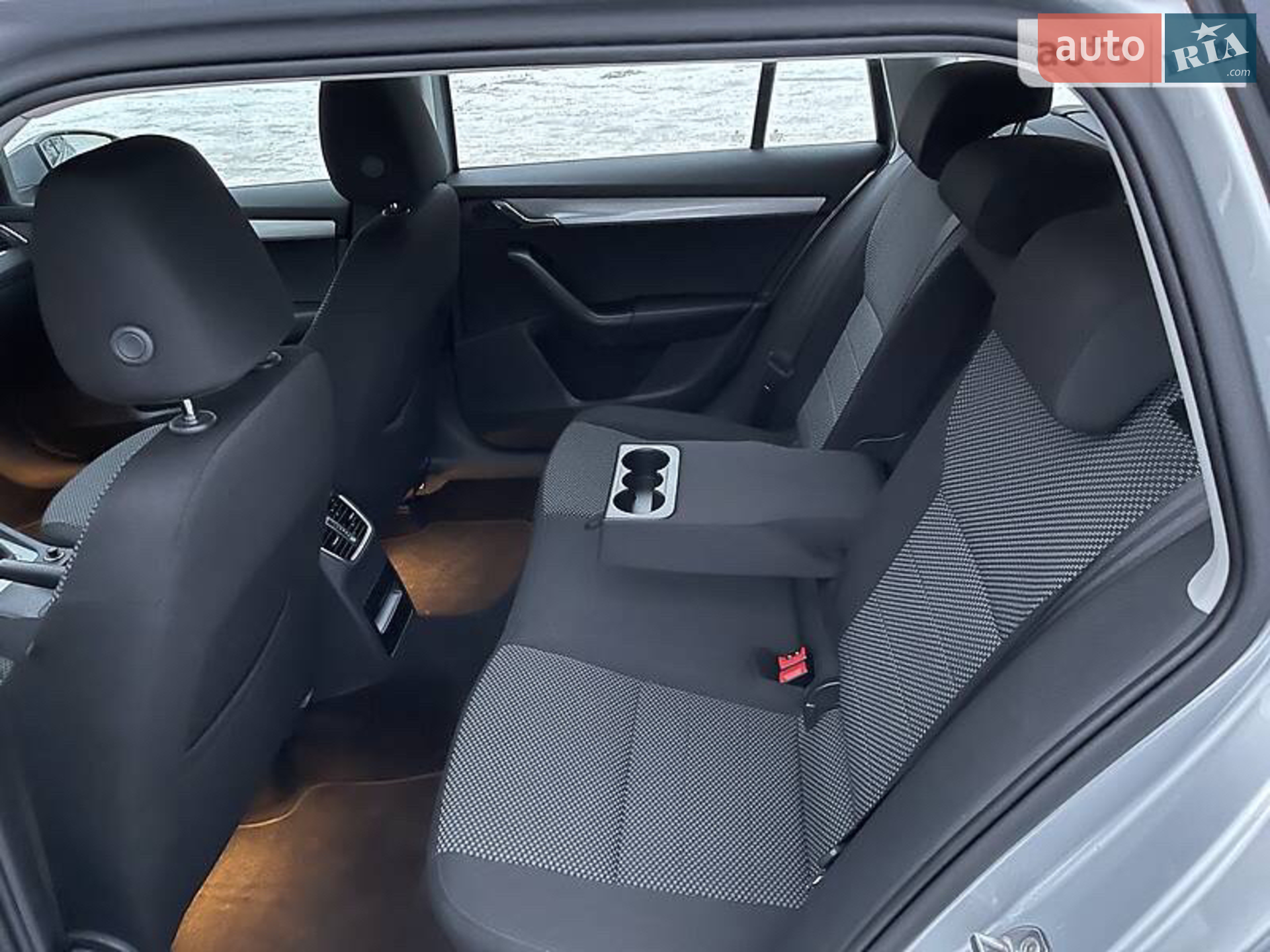 2016 Skoda Octavia - мініатюра 12