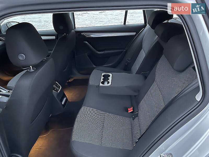 Универсал Skoda Octavia 2016 в Ровно фото 12 Универсал Skoda Octavia 2016 в Ровно