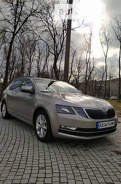 Универсал Skoda Octavia 2017 в Харькове