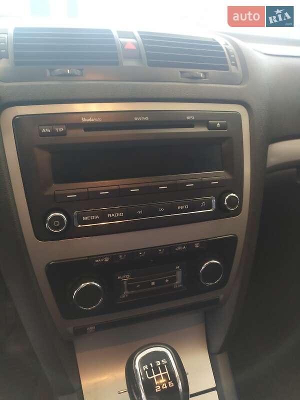 Ліфтбек Skoda Octavia 2011 в Миколаєві