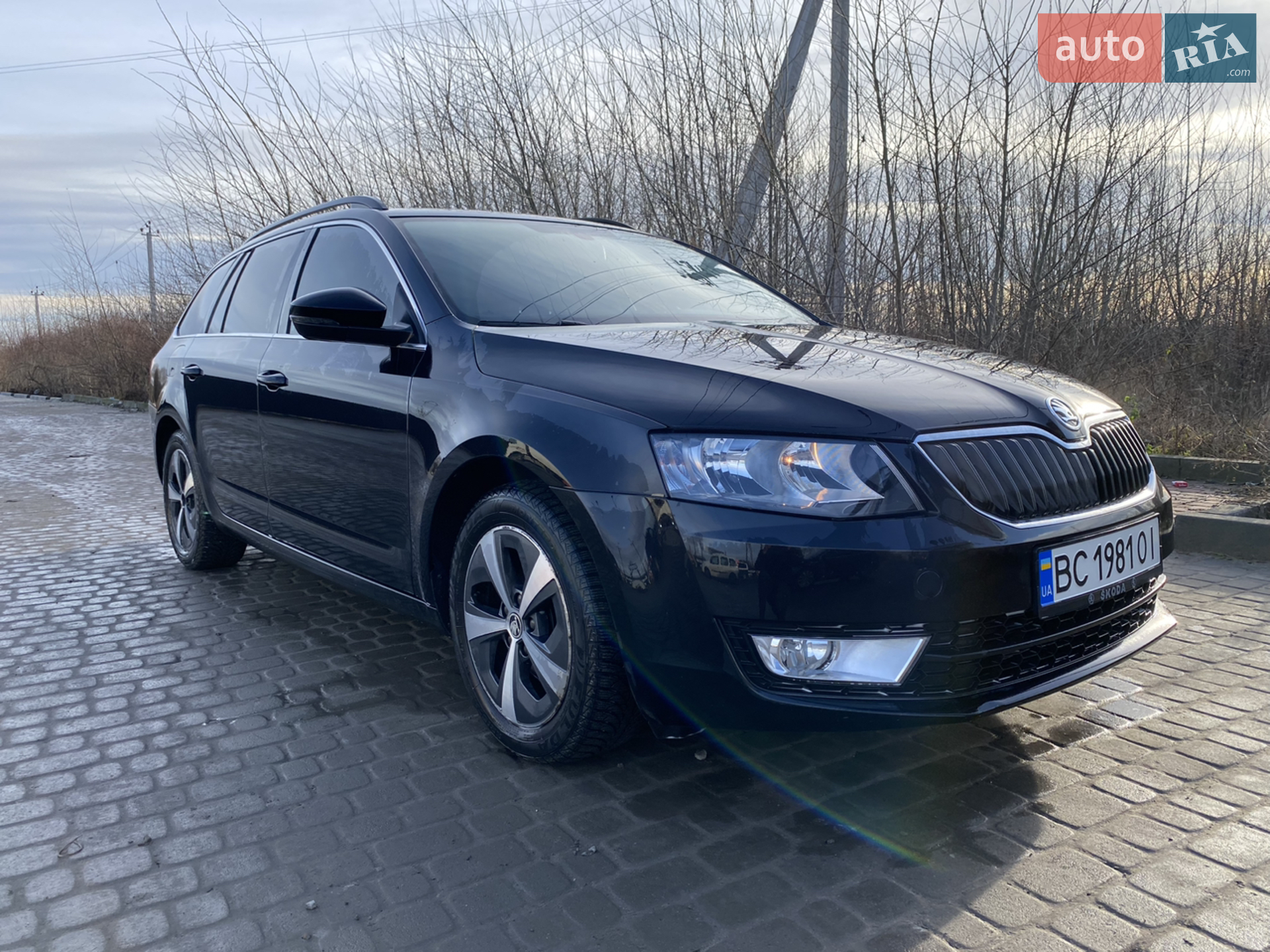 2015 Skoda Octavia - фото 1