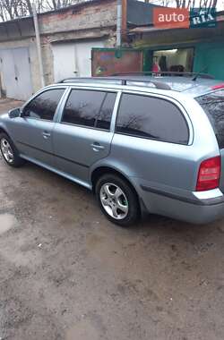 Універсал Skoda Octavia 2003 в Полтаві